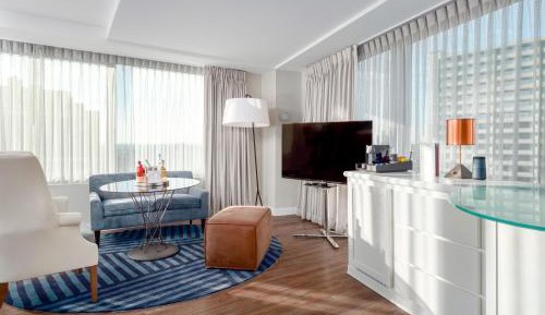 Mega 2 Queen, Guest room, 2 Queen