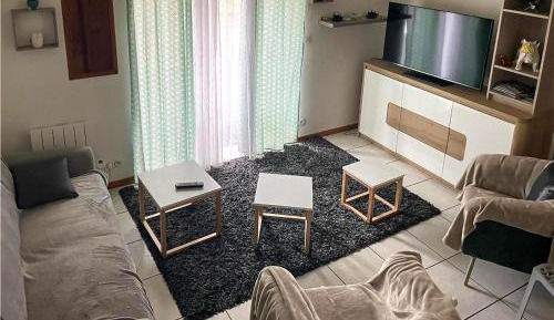 Two-Bedroom Holiday Home