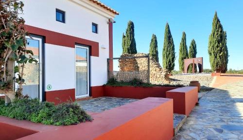 One-Bedroom Villa with Mezzanine