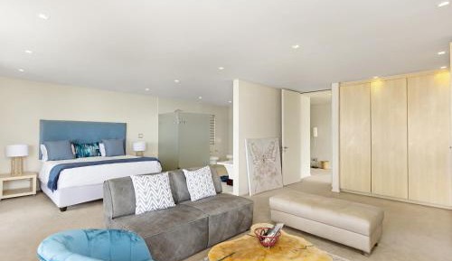 Five-Bedroom Villa