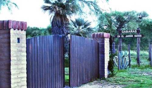 Bungalow with Garden View