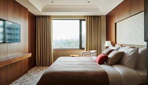 Premium Suite with Indoor pool for 2 people