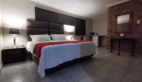 Deluxe Double Room with Shower