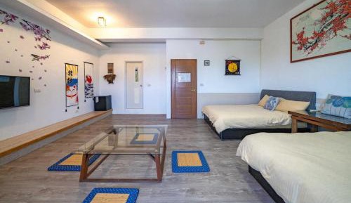 Quadruple Room with Mountain View