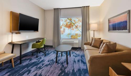 Executive King Suite with Sofa Bed