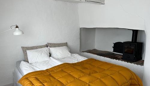 Two-Bedroom Apartment (4 Adults)