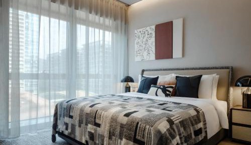 Elegant Two-Bedroom Suite (Include Single Breakfast)