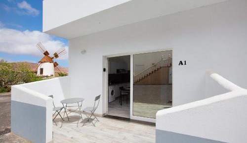 Superior One-Bedroom Apartment