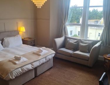 Large Double or Twin Room