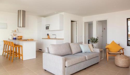 Two-Bedroom Apartment with Sea View