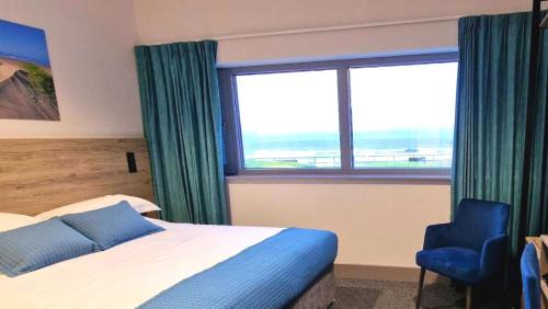 Family Room with Sea View