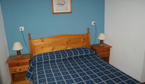 Double or Twin Room with Private Bathroom