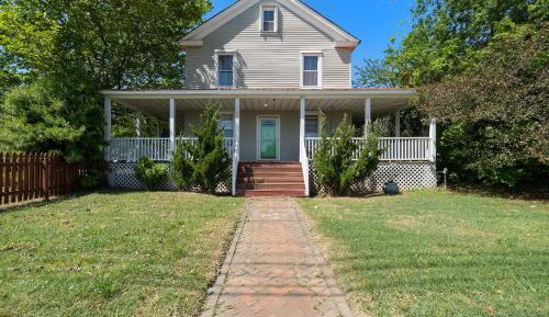 Four-Bedroom Vacation Home
