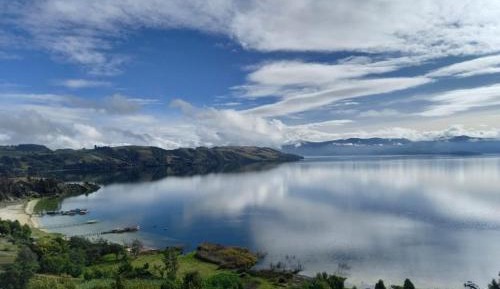 Apartment with Lake View