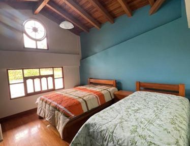 Basic Triple Room with Shared Bathroom