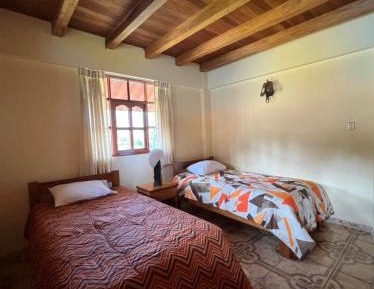 Standard Twin Room with Shared Bathroom