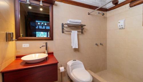 Triple Room with City View
