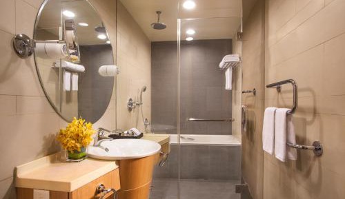 Three-Bedroom Executive Apartment