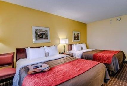 Queen Room with Two Queen Beds - Non-Smoking