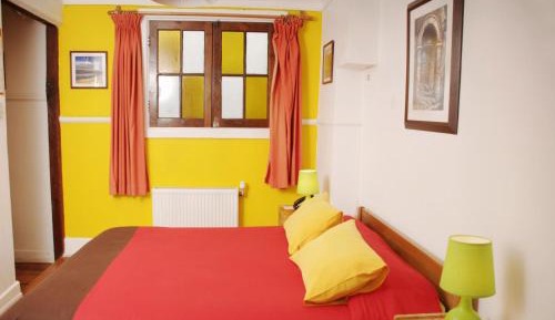 Single Superior  with Private Bathroom