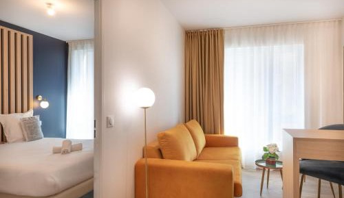 Family Privilege Apartment