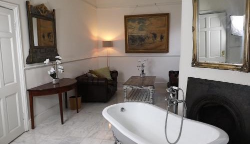 Superior Family Room