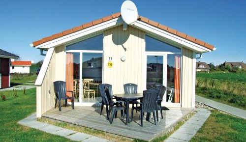 Two-Bedroom Holiday Home
