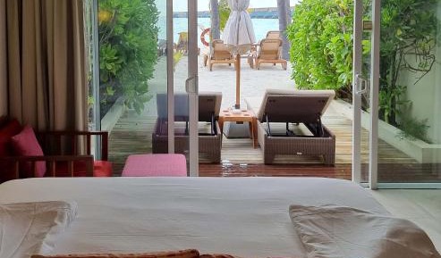 Lagoon View Beach Villa King | 10% discount on F&B | Valid for stays until 20 December 2025
