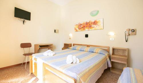 Triple Room with Balcony