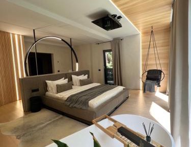 Junior Suite with Balcony