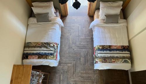 Apartment - Split Level