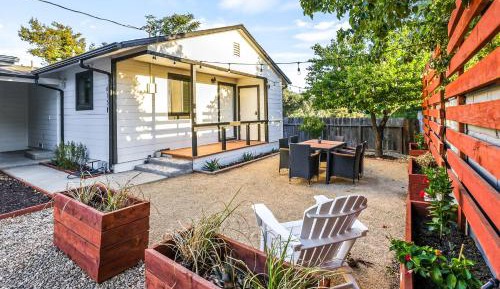 One-Bedroom House
