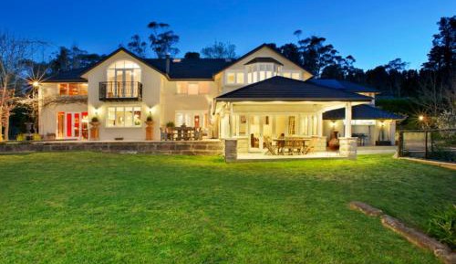 Seven-Bedroom House