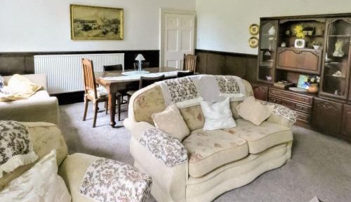 Two-Bedroom Holiday Home