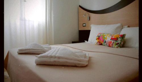 Apartment with Pool View 