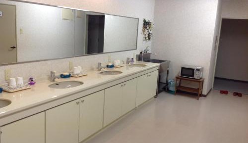 Twin Room with Shared Bathroom