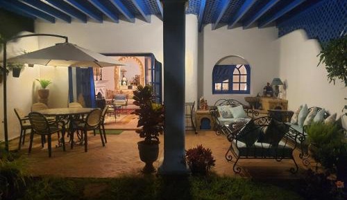 Villa with Garden View