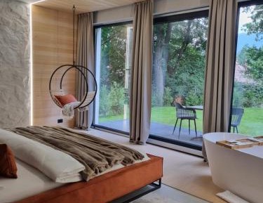 Junior Suite with Garden 