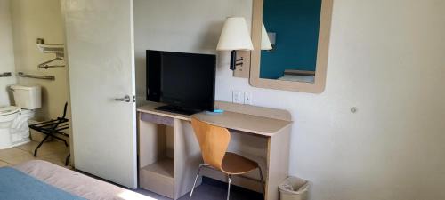 Quadruple Room - Disability Access - Roll in Shower