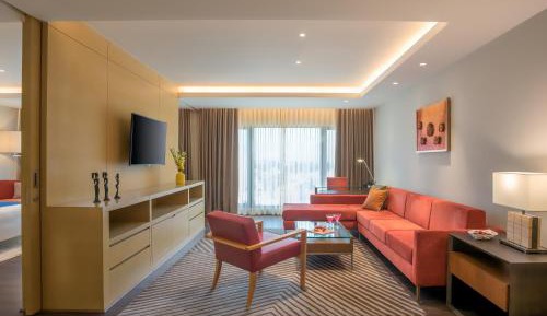 Suite with 20% discount on Dine In
