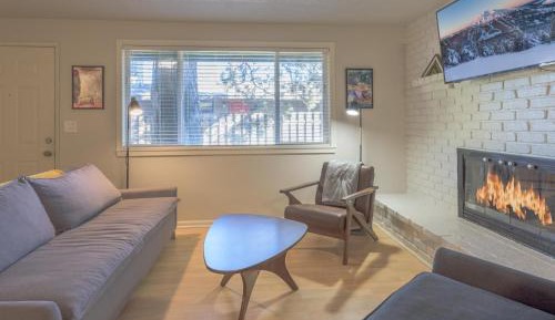 Two-Bedroom Holiday Home