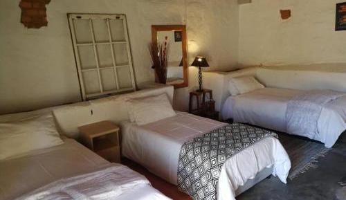 Quadruple Room with Shared Bathroom
