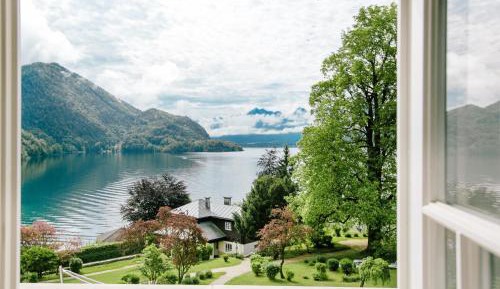 Suite with Lake View