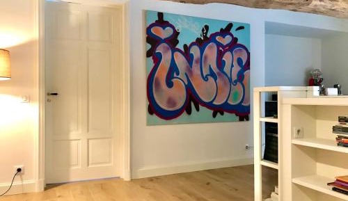 Deluxe Queen Suite