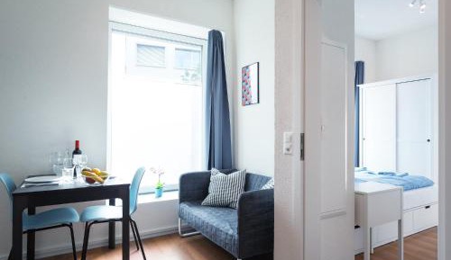 Apartment with Terrace A