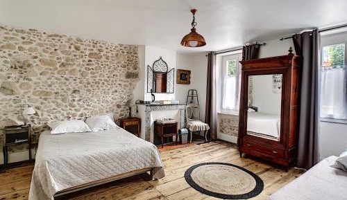 Deluxe Double Room with Extra Bed