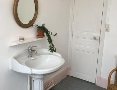 Suite with Garden View