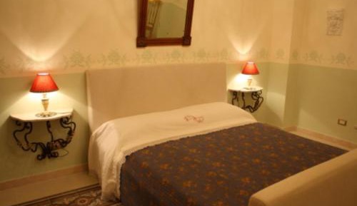 Superior Double Room with Private External Bathroom