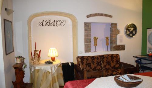 Triple Room with Shared Bathroom