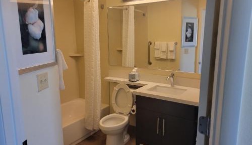 King Studio Suite